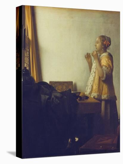 Woman with a Pearl Necklace, 1664-Johannes Vermeer-Premier Image Canvas