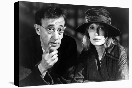 Woody Allen and Mia Farrow SHADOWS AND FOG, 1997 directed by Woody Allen (b/w photo)-null-Stretched Canvas