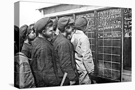 Workers of Magnitogorsk, USSR, 1931-null-Premier Image Canvas
