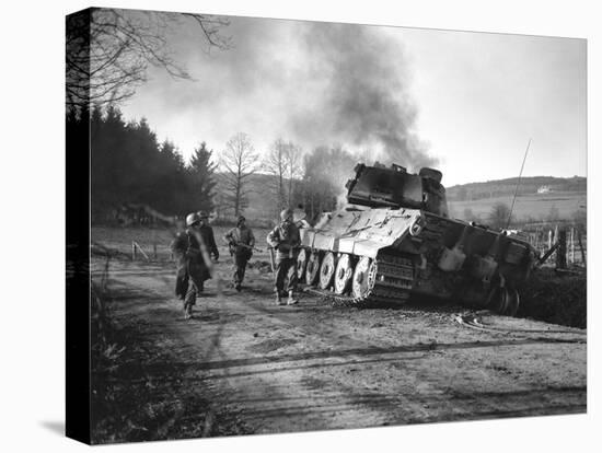 WWII Battle of the Bulge-Peter J. Carroll-Premier Image Canvas