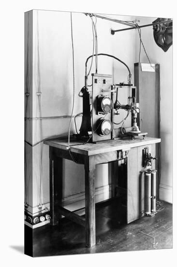 X-ray Equipment-National Physical Laboratory-Premier Image Canvas