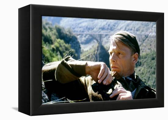 10 FROM NAVARONE, 1978 directed by GUY HAMILTON with Edward Fox (photo)-null-Framed Stretched Canvas