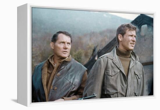 10 FROM NAVARONE, 1978 directed by GUY HAMILTON with Robert Shaw and Harrison Ford (photo)-null-Framed Stretched Canvas