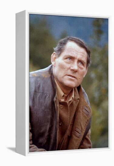 10 FROM NAVARONE, 1978 directed by GUY HAMILTON with Robert Shaw (photo)-null-Framed Stretched Canvas