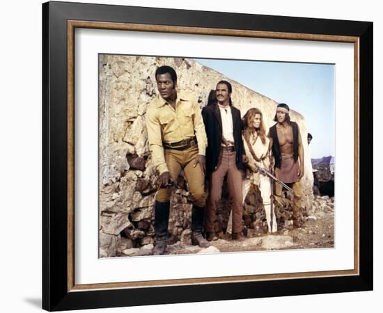 100 RIFLES, 1969 directed by TOM GRIES with Jim Brown, Burt Reynolds and Raquel Welch (photo)-null-Framed Photo