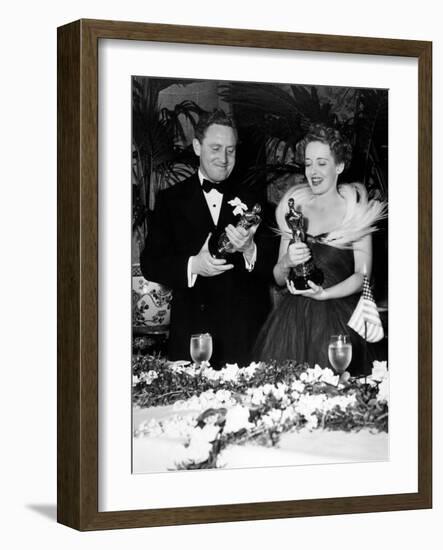 11th Annual Academy Awards, 1938. Spencer Tracy "Boys Town" with Bette Davies "Jezabel"-null-Framed Photographic Print