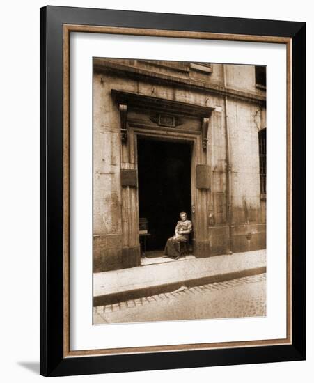 17 Rue Radzinville Ho?tel Maupeou-Eugène Atget-Framed Photographic Print