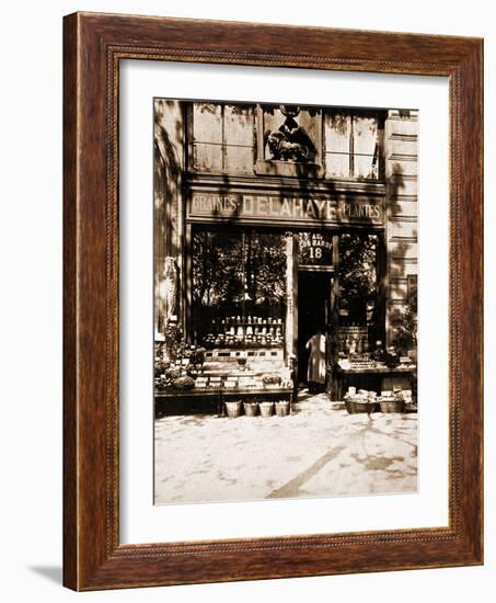 18 Quai de la Me?gisserie au Coq Hardi-Eugène Atget-Framed Photographic Print