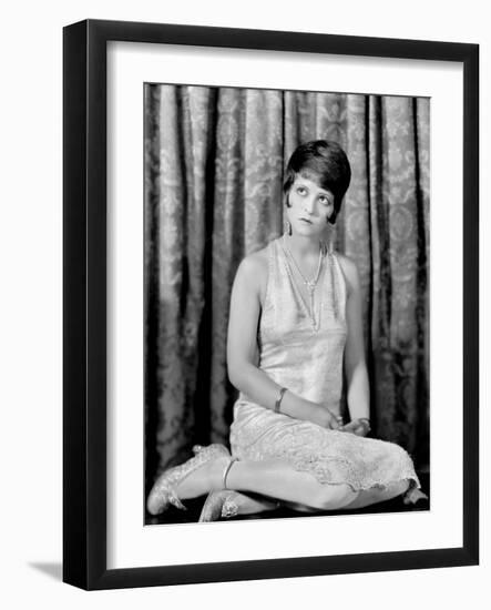 1929: Clara Bow (1905 - 1965) 'The Saturday Night Kid'-null-Framed Photo