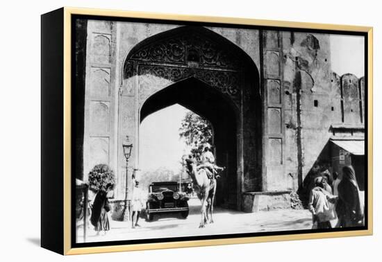 1930 Cadillac Saloon Beneath the Amber Gate, Jaipur, India, (C193)-null-Framed Premier Image Canvas