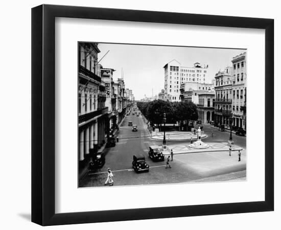 1930s-1940s Street Scene of the Prado Havana Cuba-null-Framed Photographic Print