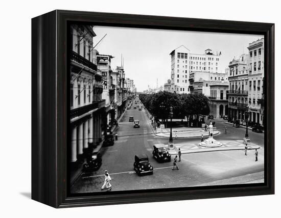 1930s-1940s Street Scene of the Prado Havana Cuba-null-Framed Premier Image Canvas