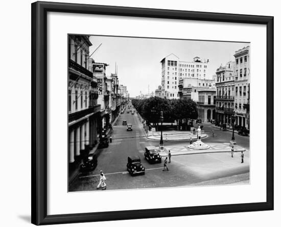 1930s-1940s Street Scene of the Prado Havana Cuba-null-Framed Photographic Print