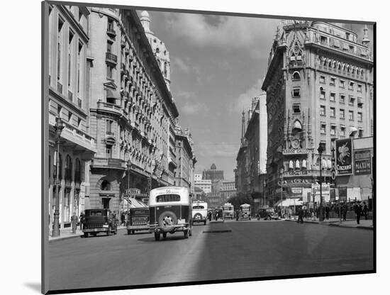 1930s-1940s the Diagonal Norte or the Avenida Roque Saenz Pena Buenos Aires, Argentina-null-Mounted Photographic Print