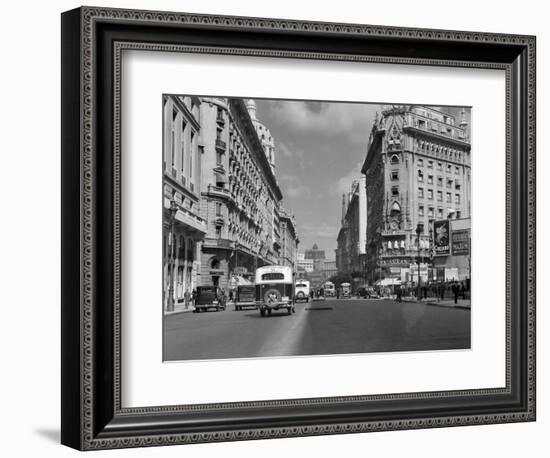 1930s-1940s the Diagonal Norte or the Avenida Roque Saenz Pena Buenos Aires, Argentina-null-Framed Photographic Print