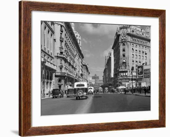 1930s-1940s the Diagonal Norte or the Avenida Roque Saenz Pena Buenos Aires, Argentina-null-Framed Photographic Print