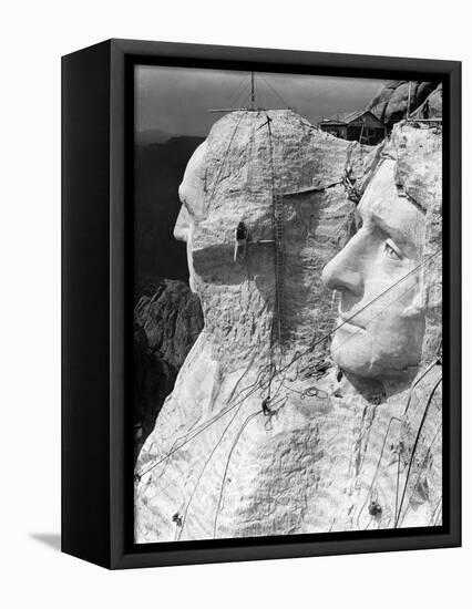 1930s Mount Rushmore under Construction Men Working on George Washington-null-Framed Premier Image Canvas