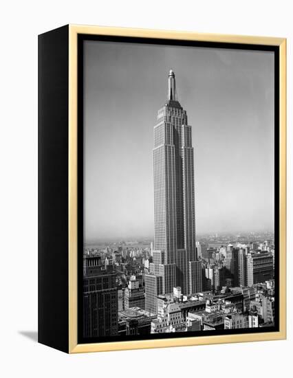 1930s New York City Empire State Building Full Length Without Antennae-null-Framed Premier Image Canvas