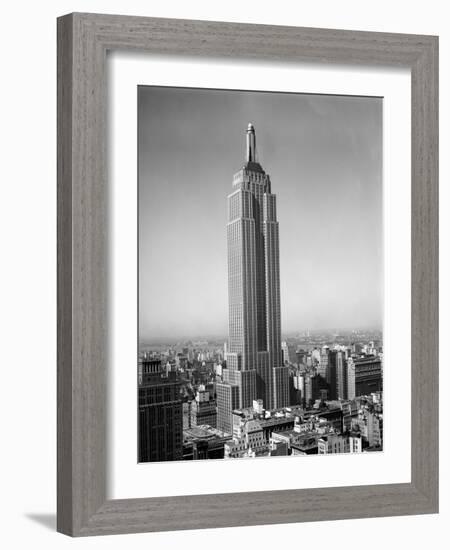 1930s New York City Empire State Building Full Length Without Antennae-null-Framed Photographic Print