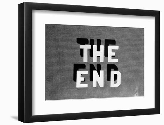 1930s THE END RETRO MOVIE TITLE-H. Armstrong Roberts-Framed Photographic Print