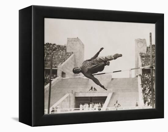 1936 Berlin Olympics-Robert Hunt-Framed Premier Image Canvas