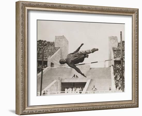 1936 Berlin Olympics-Robert Hunt-Framed Photographic Print