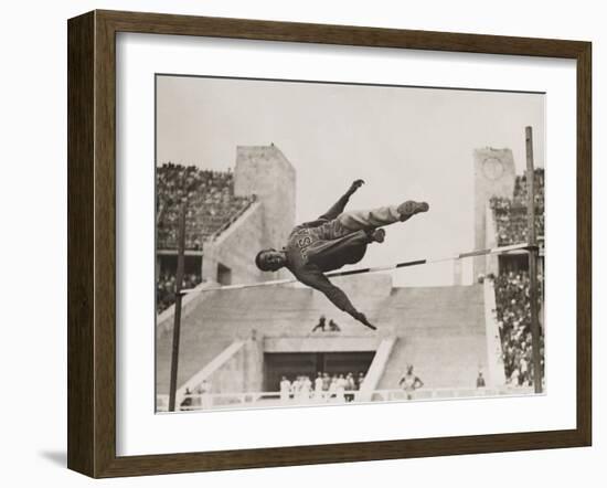 1936 Berlin Olympics-Robert Hunt-Framed Photographic Print