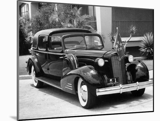 1937 Cadillac V12 Car Built for President Quezon of the Philippines, (C1937)-null-Mounted Photographic Print