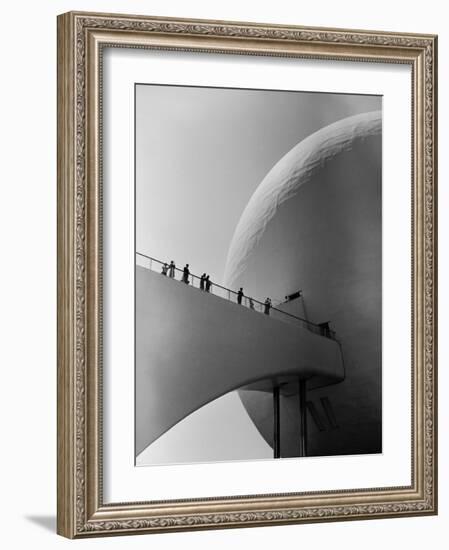 1939 World's Fair Visitors Entering the Perisphere-Alfred Eisenstaedt-Framed Photographic Print