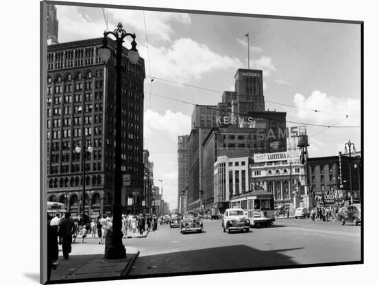 1940s Cadillac Square Detroit, Michigan-null-Mounted Photographic Print