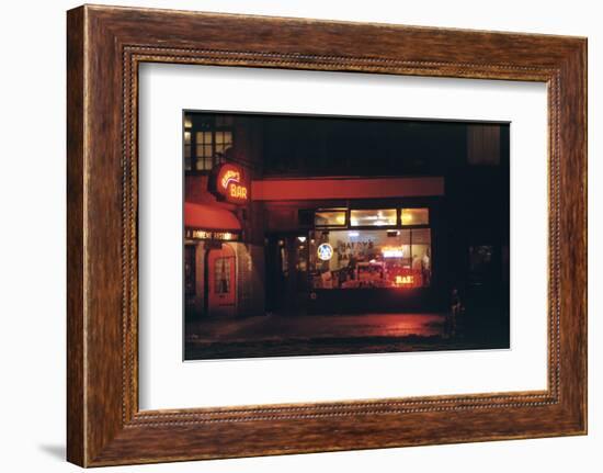 1945: Harry's Bar' Lit Up at Night, 52nd Street, Midtown Area, New York, Ny-Andreas Feininger-Framed Photographic Print