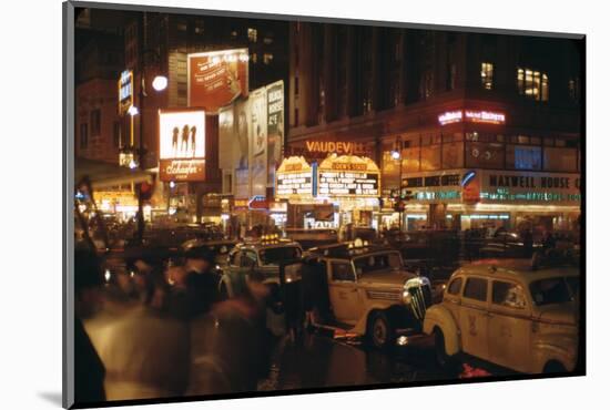 1945: Vaudeville Loew's State Theatre at 1540 Broadway at Night, New York, Ny-Andreas Feininger-Mounted Photographic Print