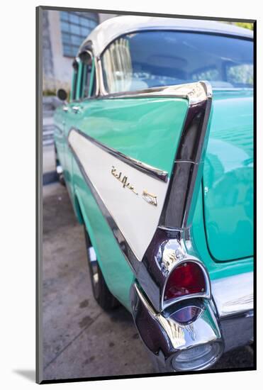 1950s Chevrolet Bel Air, Havana, Cuba-Jon Arnold-Mounted Photographic Print