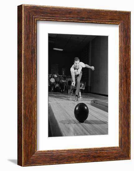 1960s MAN RELEASING BALL DOWN BOWLING ALLEY LANE-H. Armstrong Roberts-Framed Photographic Print