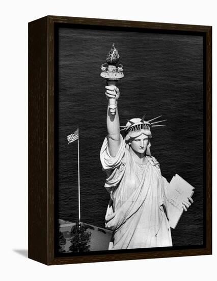 1960s Statue of Liberty Shown from Waist Up-null-Framed Premier Image Canvas