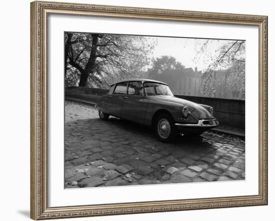 1961 Citroën ID 19, (C1961)-null-Framed Photographic Print