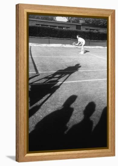 1971 Wimbledon: Tennis Player in Ready Position-Alfred Eisenstaedt-Framed Premier Image Canvas