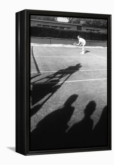 1971 Wimbledon: Tennis Player in Ready Position-Alfred Eisenstaedt-Framed Premier Image Canvas