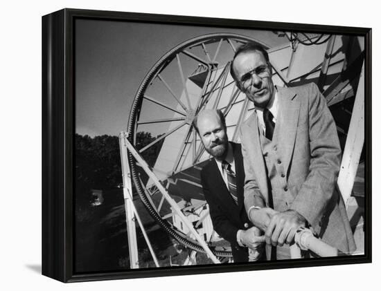 1978 Nobel Prize in Physics Winning Bell Telephone Labs Scientists Robert Wilson and Arno Penzias-Ted Thai-Framed Premier Image Canvas