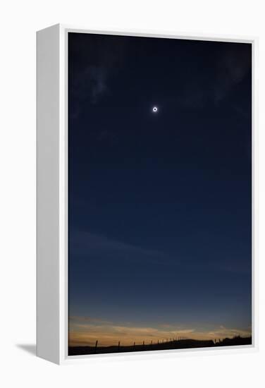 2017 Total Solar Eclipse-null-Framed Premier Image Canvas