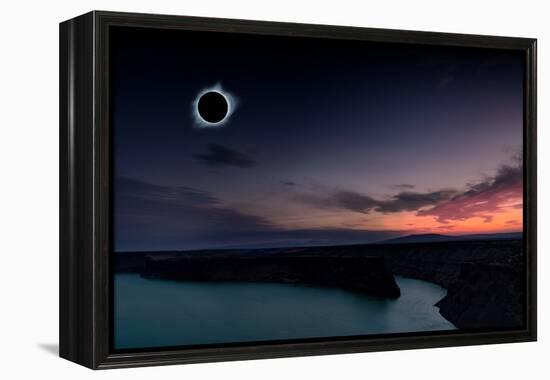 2018 total solar eclipse in Madras, Oregon over the Palisades State Park in path of totality-David Chang-Framed Premier Image Canvas