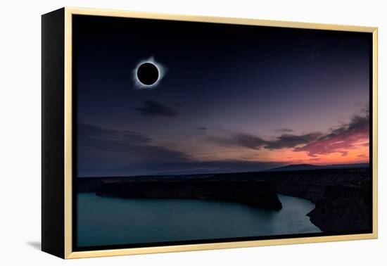 2018 total solar eclipse in Madras, Oregon over the Palisades State Park in path of totality-David Chang-Framed Premier Image Canvas