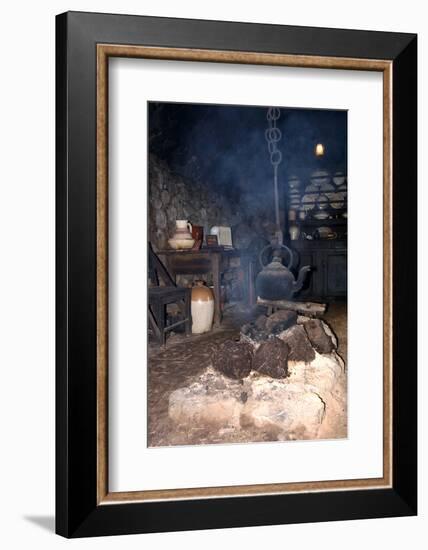 2333058.jp-Peter Thompson-Framed Photographic Print