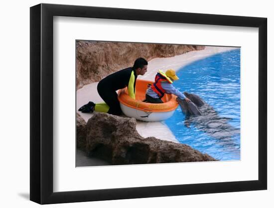 2333507.jp-Peter Thompson-Framed Photographic Print