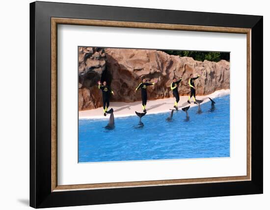 2333548.jp-Peter Thompson-Framed Photographic Print