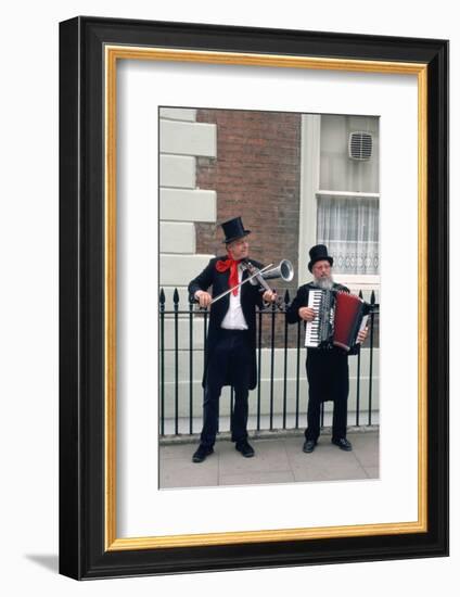 2333918.jp-Peter Thompson-Framed Photographic Print