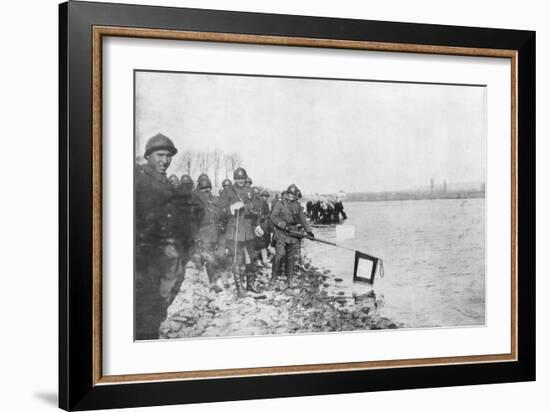 2nd Moroccan Division Bathes its Flags in the Rhine, Huningue, Alsace, France, 21 November 1918-null-Framed Giclee Print