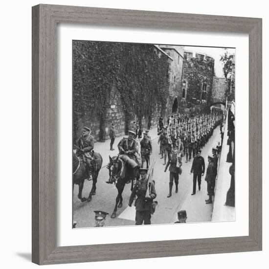 2nd Scots Guards Leave the Tower of London During World War I on 15th September 1914-Robert Hunt-Framed Photographic Print