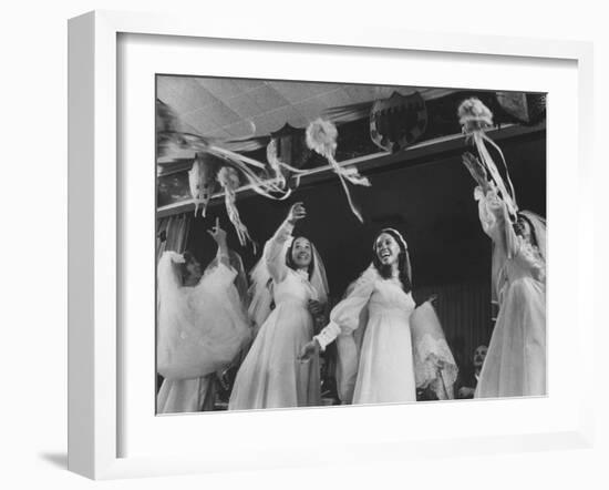 4 Sisters Jeanette, Janice, Joanie and Judith Hund, All Getting Married on the Same Day-Bill Eppridge-Framed Photographic Print