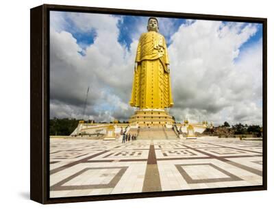 424 foot Yattawmu standing Buddha at Bodhi Tataung, Monywa